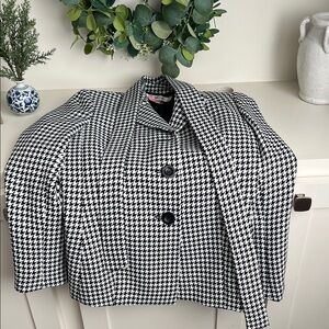 Jones Studio Black and White Houndstooth Blazer